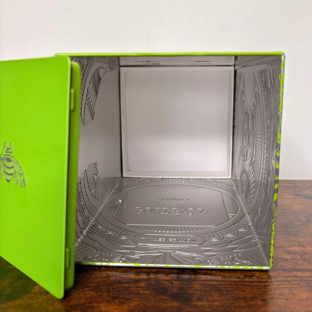 Patron Silver Tequila Limited Edition Tin Bottle Holder Green Silver 750ml Box